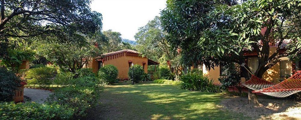 Taj Corbett Resort And Spa Uttarakhand Рамнаґар Екстер'єр фото