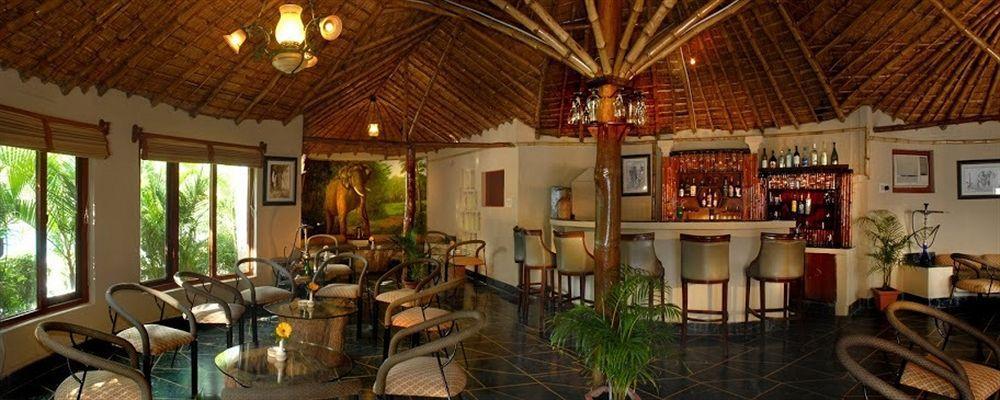 Taj Corbett Resort And Spa Uttarakhand Рамнаґар Ресторан фото