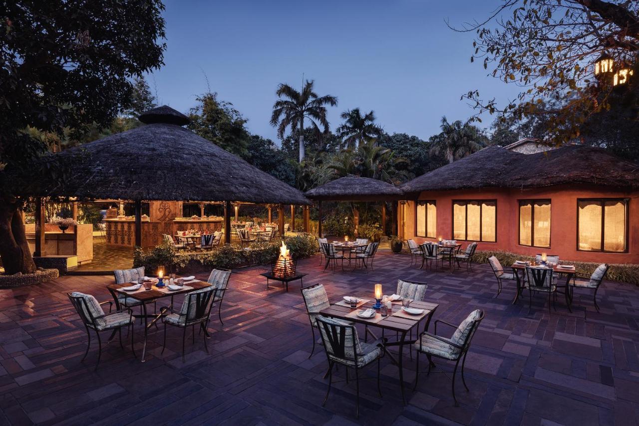 Taj Corbett Resort And Spa Uttarakhand Рамнаґар Екстер'єр фото